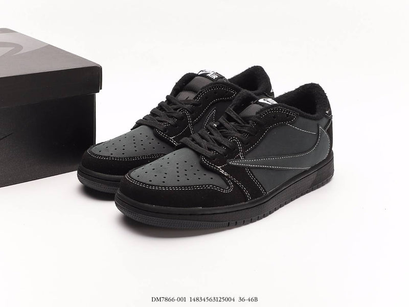 Travis Scott x Air Jordan 1 Low OG SP Phantom