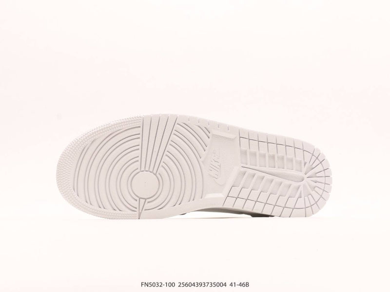 Jordan 1 Low Method of Make Sail Metallic Gold