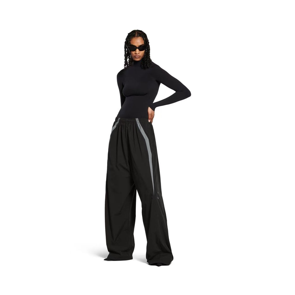 WOMEN CLOTHES
