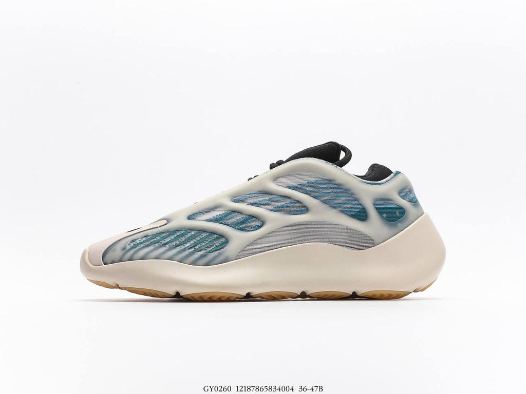 YEEZY 700