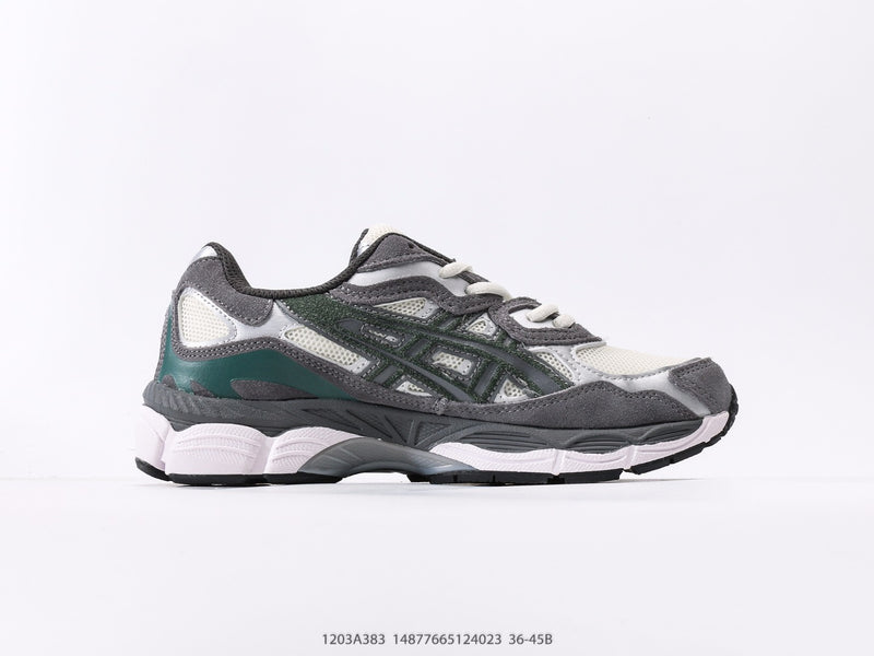 حذاء ASICS GEL-NYC "كريمي/رمادي فولاذي"