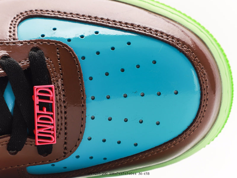 حذاء Nike Aor Force 1 Low SP متعدد الألوان وردي اللون