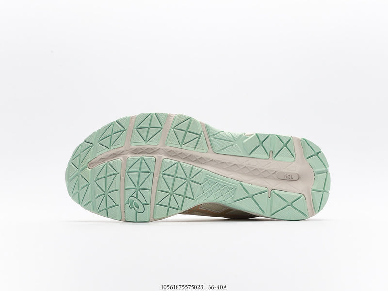 حذاء ASICS Gel-Contend 4