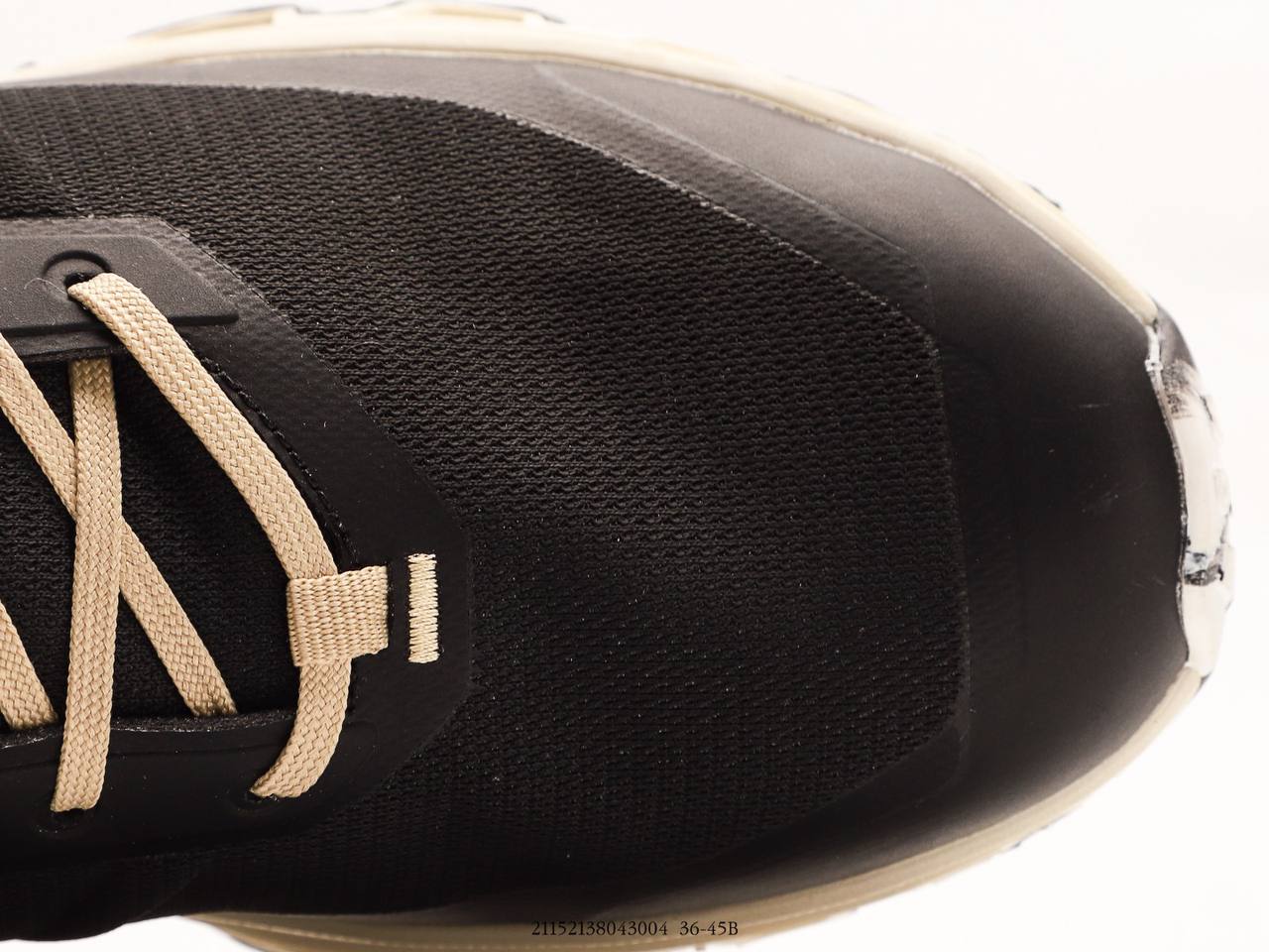 حول تشغيل Cloudventure LOEWE Black