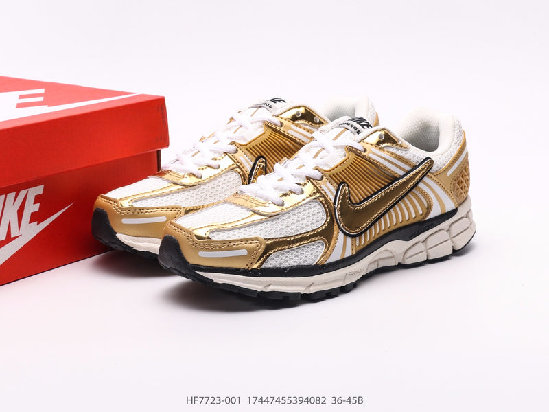 حذاء Nike Zoom Vomero 5 باللون الذهبي المعدني