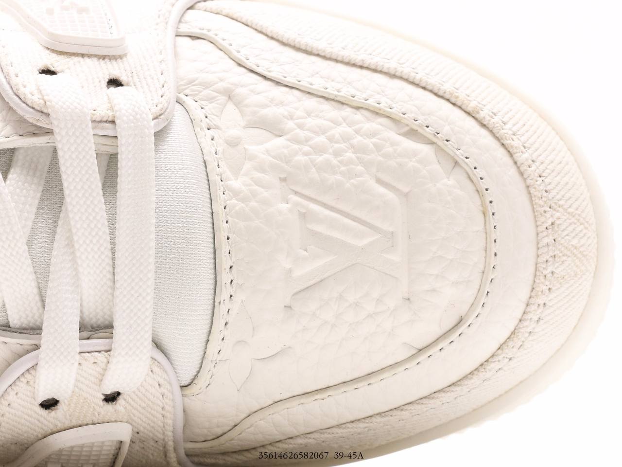 Louis Vuitton Trainer White