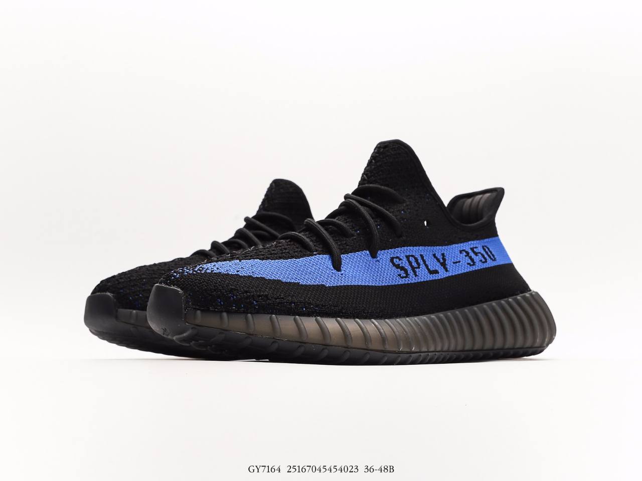 Adidas Yeezy Boost 350 V2Dazzling Blue "Black Blue"