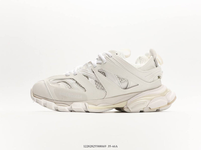 حذاء Balenciaga Track باللون الأبيض