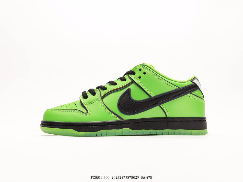 حذاء Nike SB Dunk Low من مجموعة فتيات القوة Buttercup