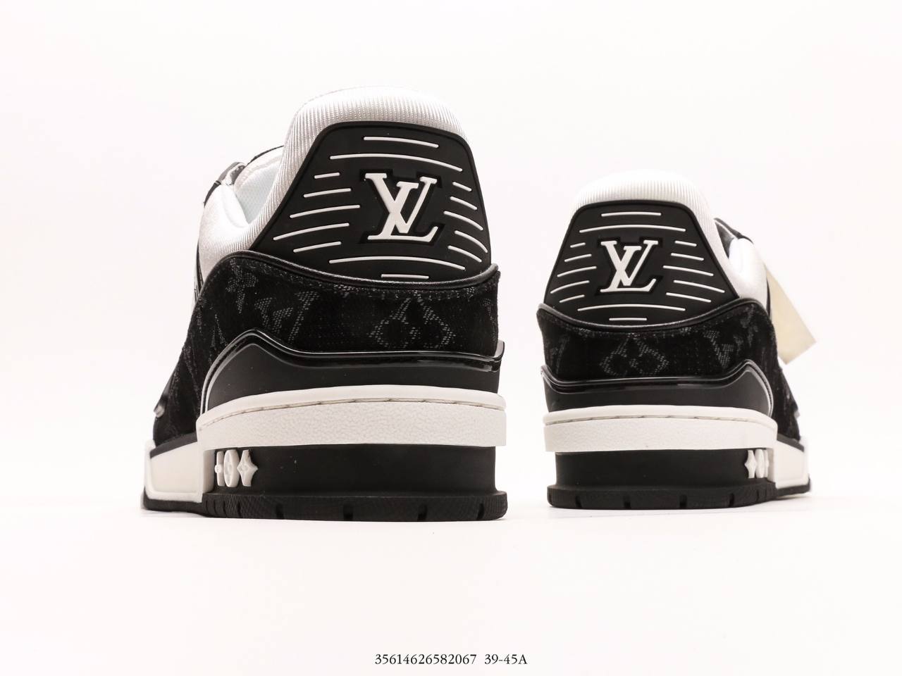 Louis Vuitton Trainer Black