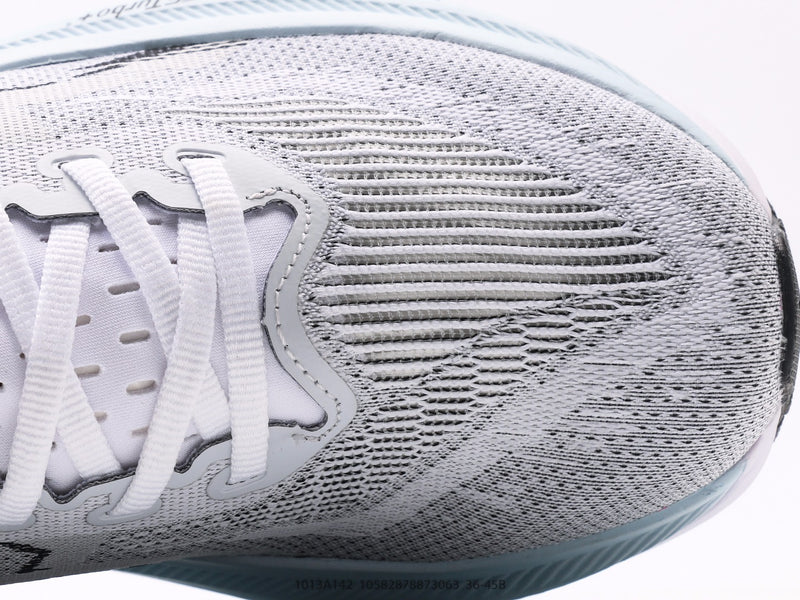 حذاء Asics Superblast 2 أبيض ورمادي بارد