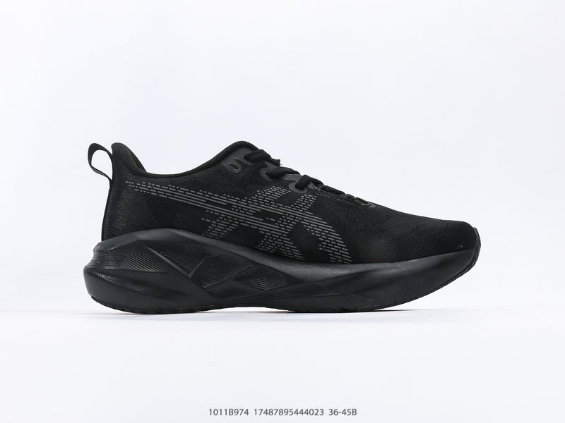 حذاء ASICS نوفابلاست 5 أسود ورمادي