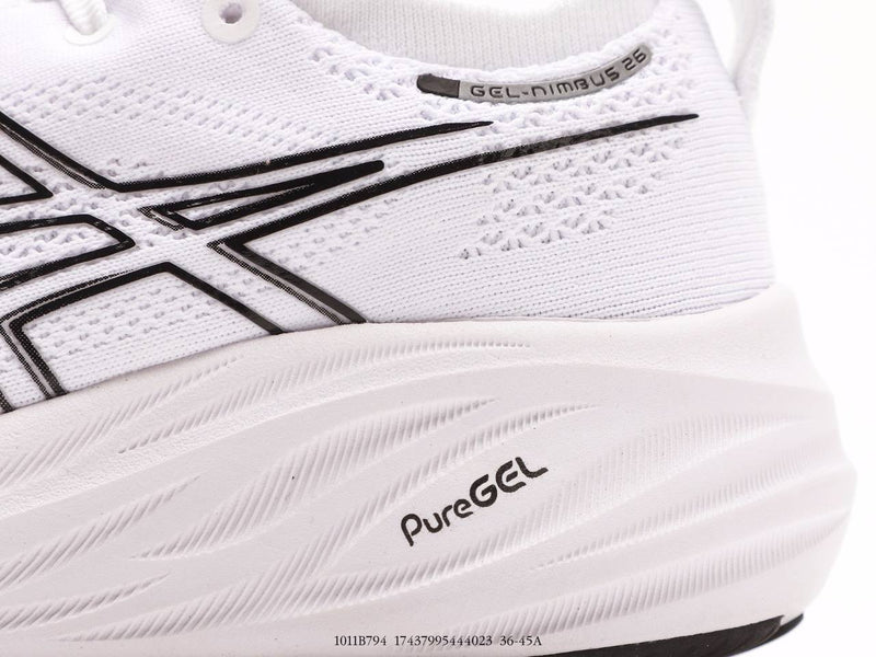 حذاء Asics Gel-Nimbus 26 باللون الأبيض