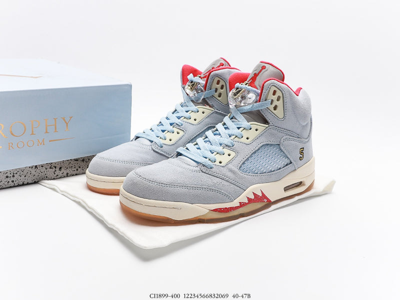 حذاء Jordan 5 Retro Trophy Room باللون الأزرق الجليدي