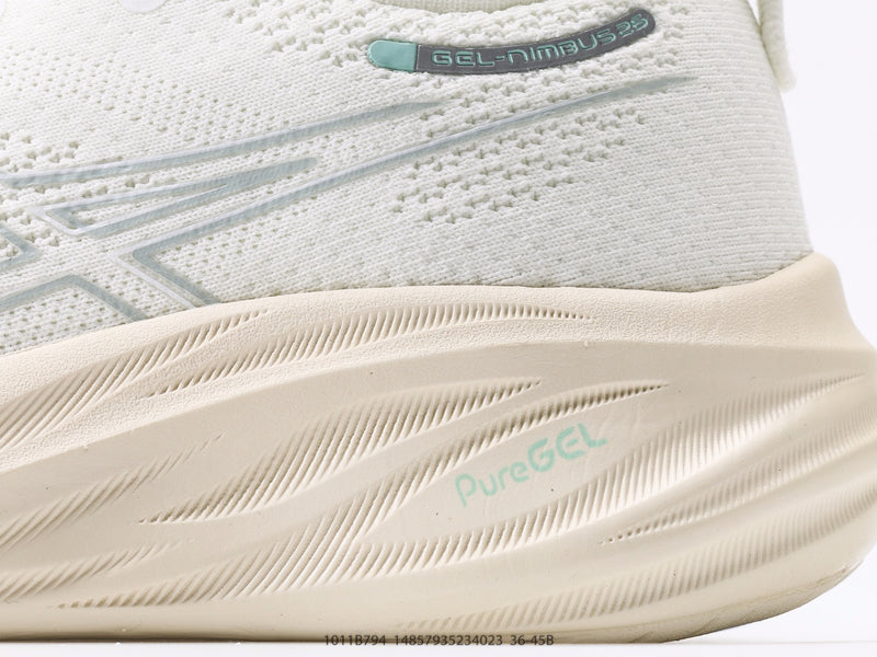 ASICS Gel-Nimbus 26 off white