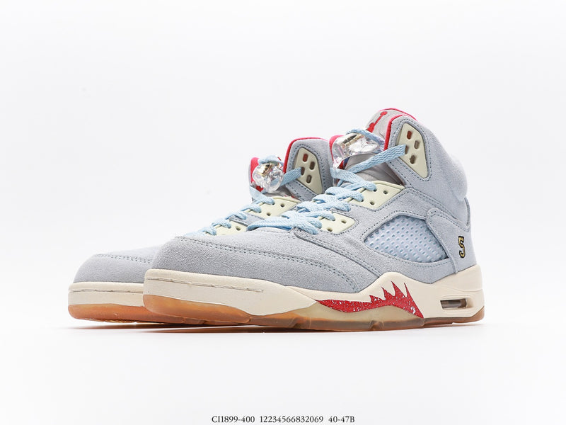 حذاء Jordan 5 Retro Trophy Room باللون الأزرق الجليدي