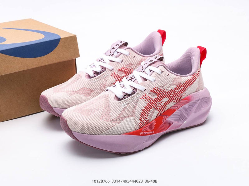 حذاء ASICS Novablast 5 White Coral Reef