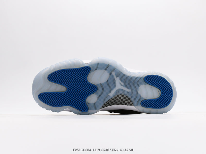 Jordan 11 Retro Low space Jam
