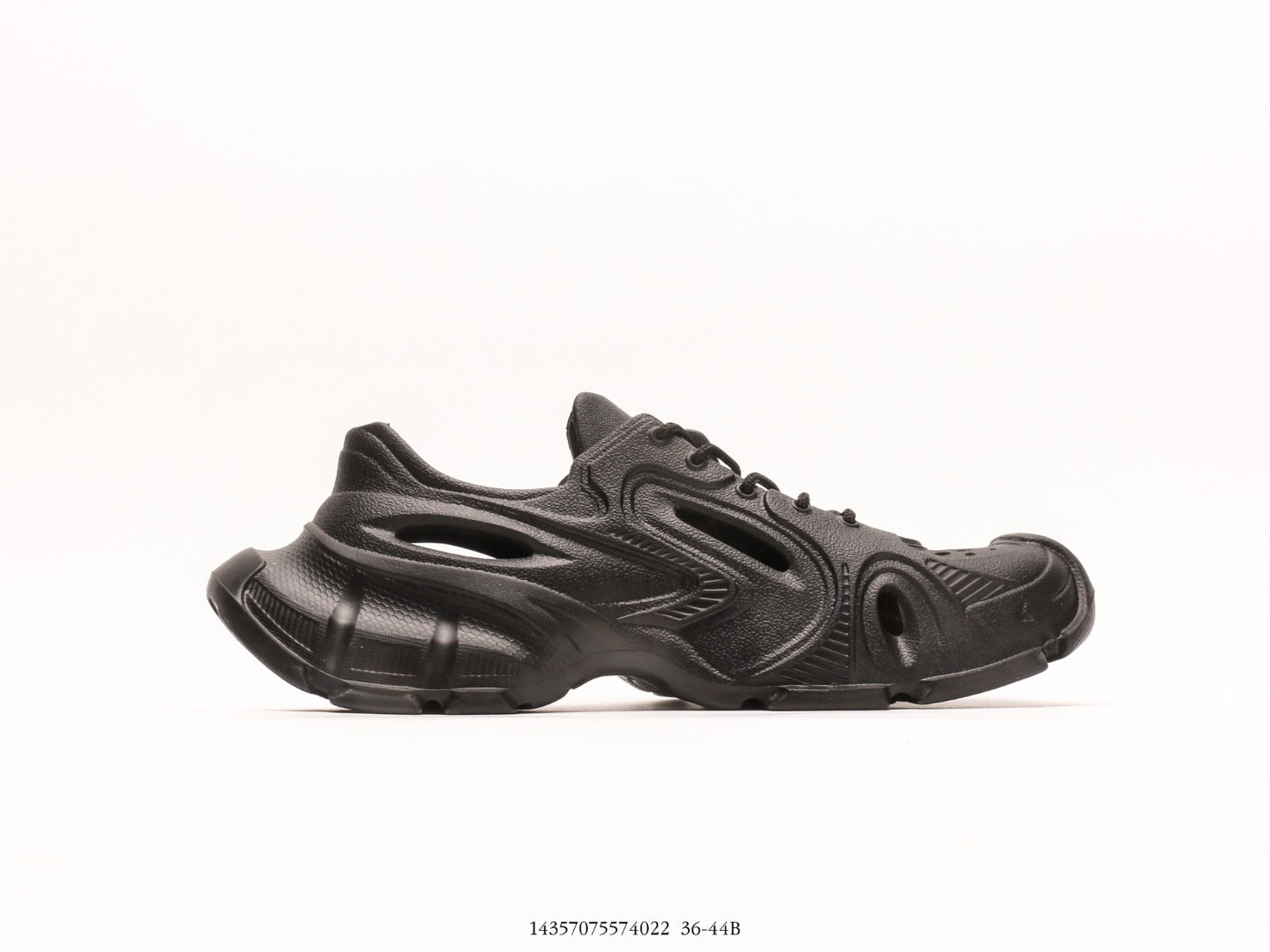 حذاء Balenciaga HD برباط أسود