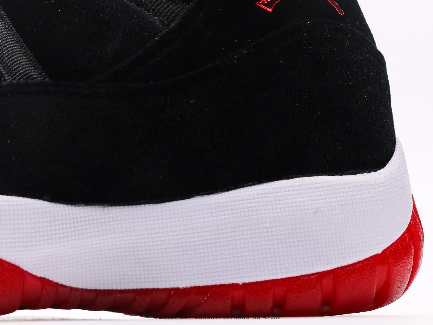 Jordan 11 Retro Playoffs Bred (2019)(GS)