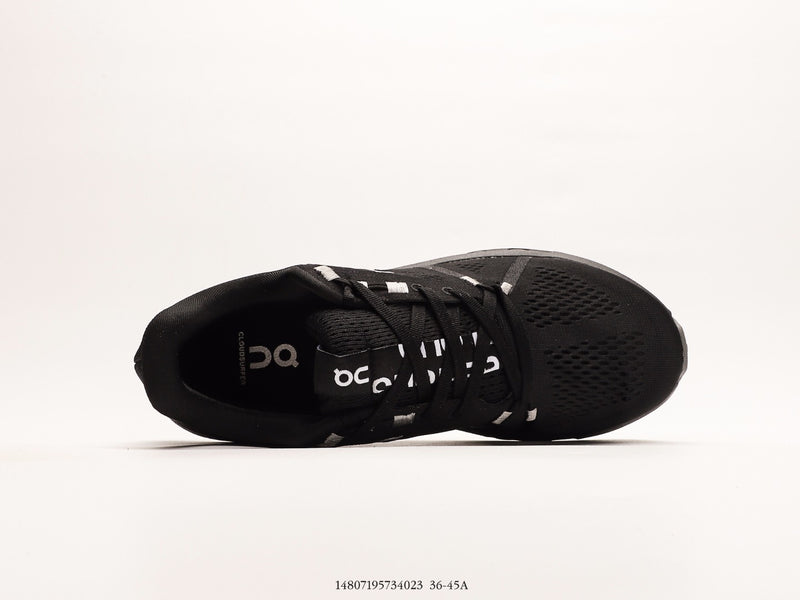 حول تشغيل Cloudsurfer Black