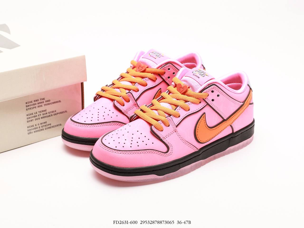 Nike SB Dunk Low The Powerpuff Girls Blossom