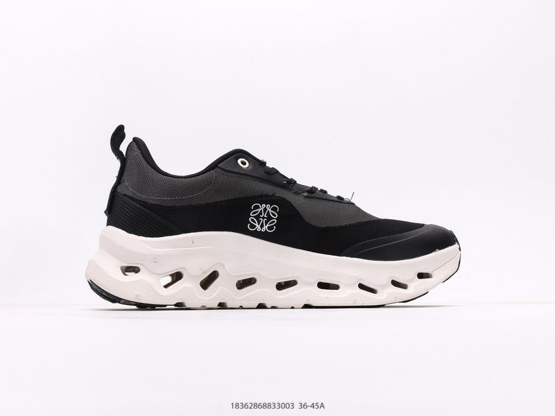 حذاء Loewe X Cloudtilt 2 أسود وأبيض