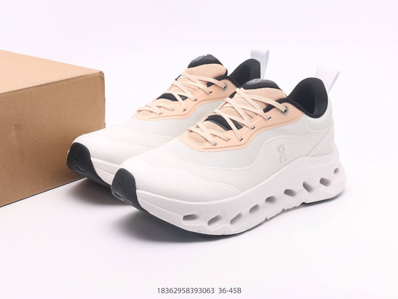 حذاء Cloudtilt 2 Loewe Tan White للجري