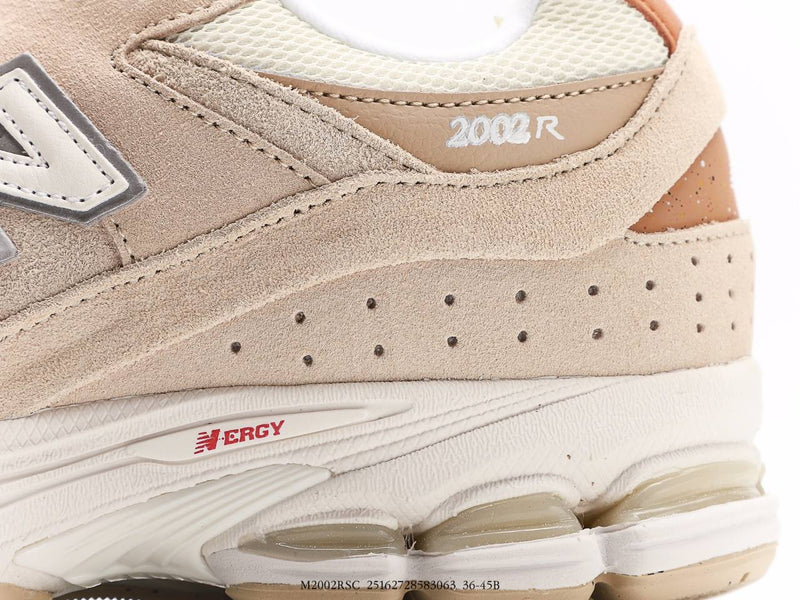 New balance 2002R