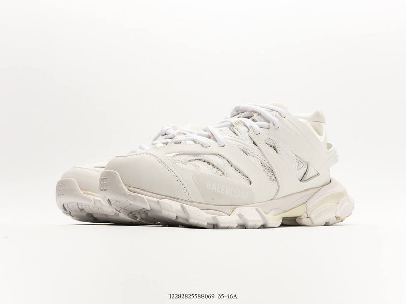حذاء Balenciaga Track باللون الأبيض