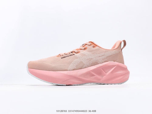 ASICS Novablast 5 ‘Pink’