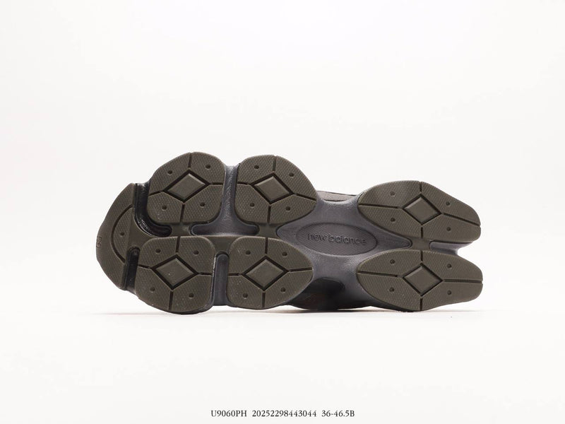 حذاء New Balance 9060 Blacktop Dark Moss
