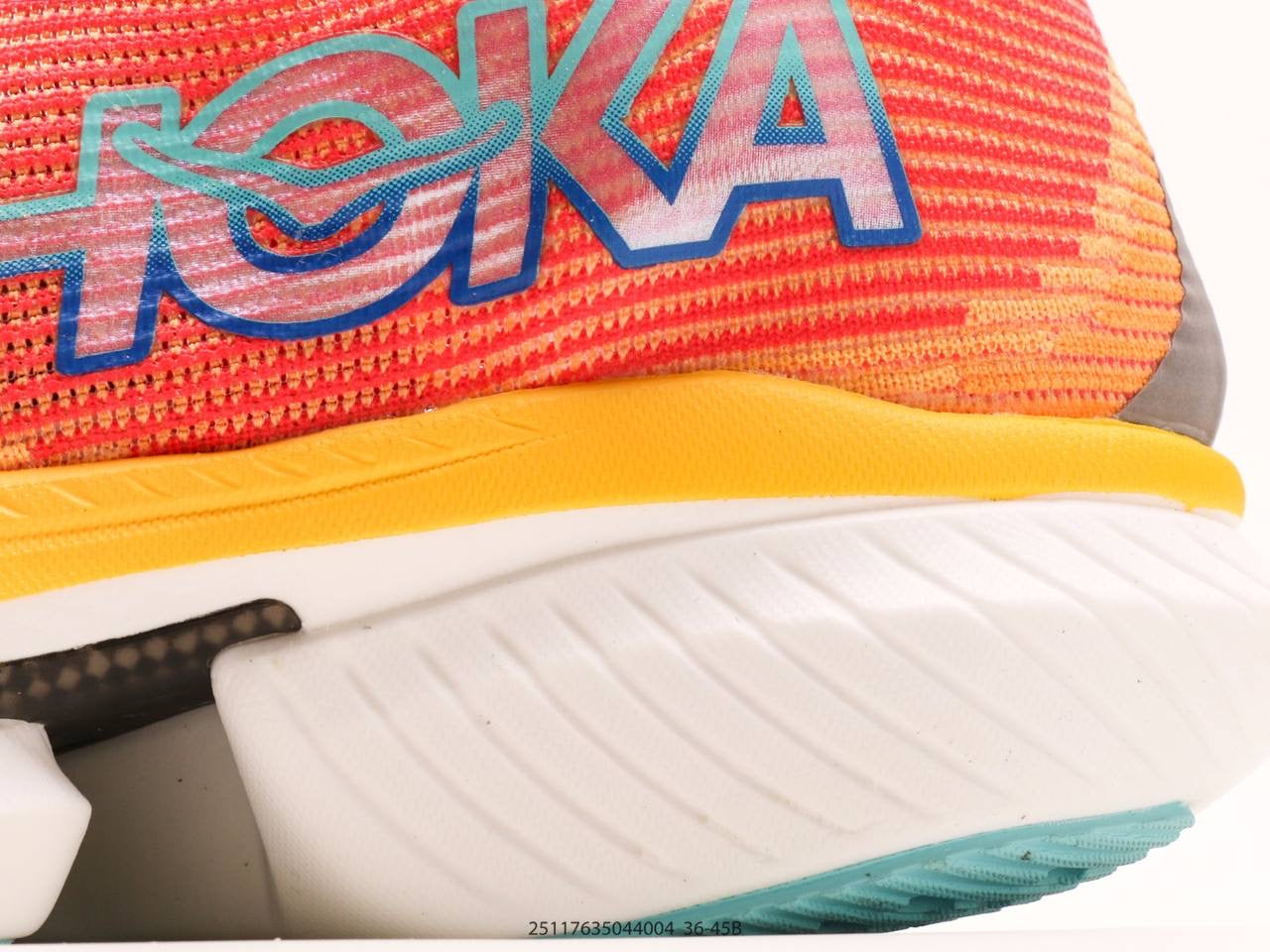 أجرة HOKA One One Cielo X1 Cerise الشمسية