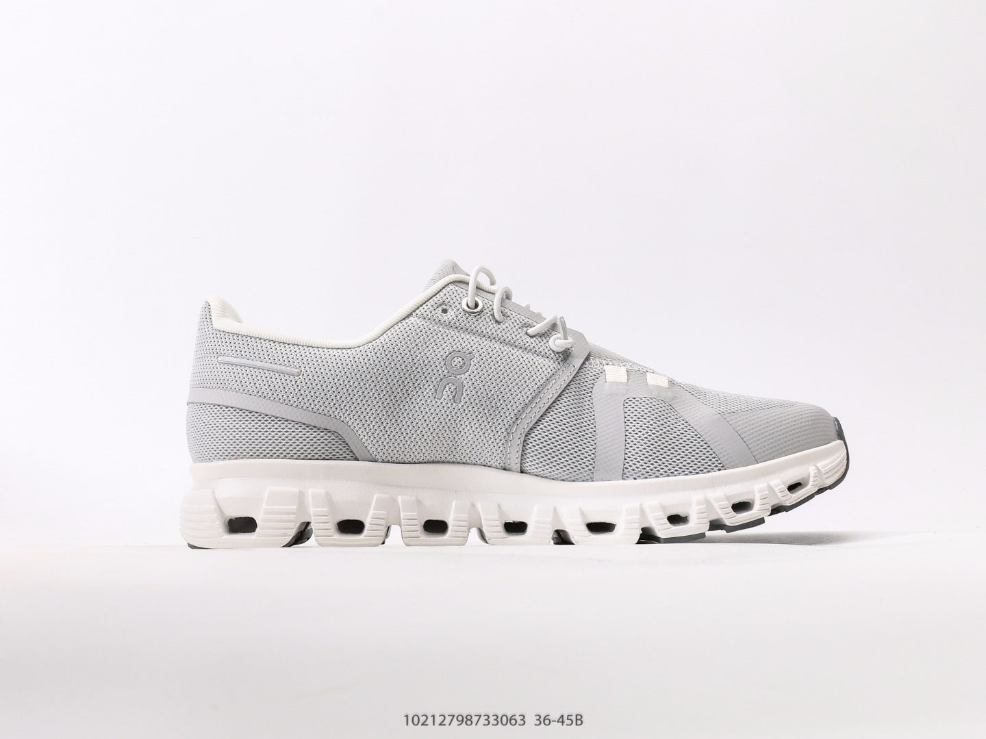 Cloud 6 Ly. Grey White