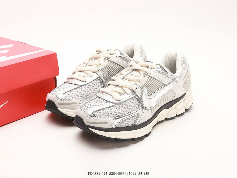Nike NK Zoom Vomero 5 Chrome