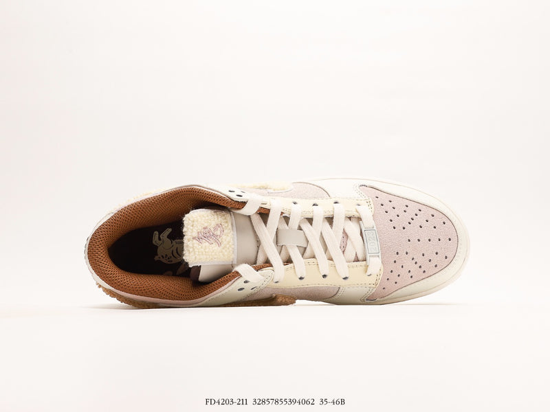 حذاء Nike SB Dunk Low "عام الأرنب" "الحجر الأحفوري"