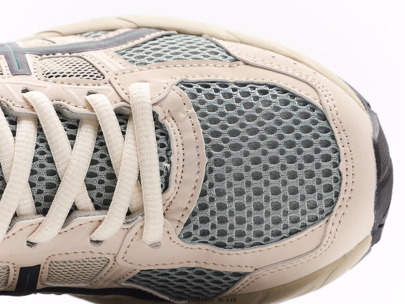 ASICS Gel-Contend 4