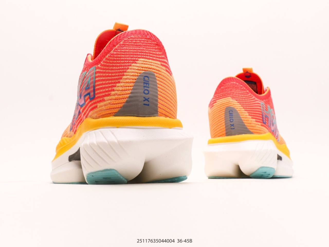 أجرة HOKA One One Cielo X1 Cerise الشمسية
