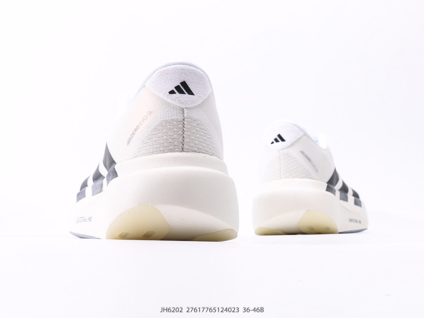 adidas Adizero Evo SL – أبيض/أسود | قوة الأداء وأناقة التصميم