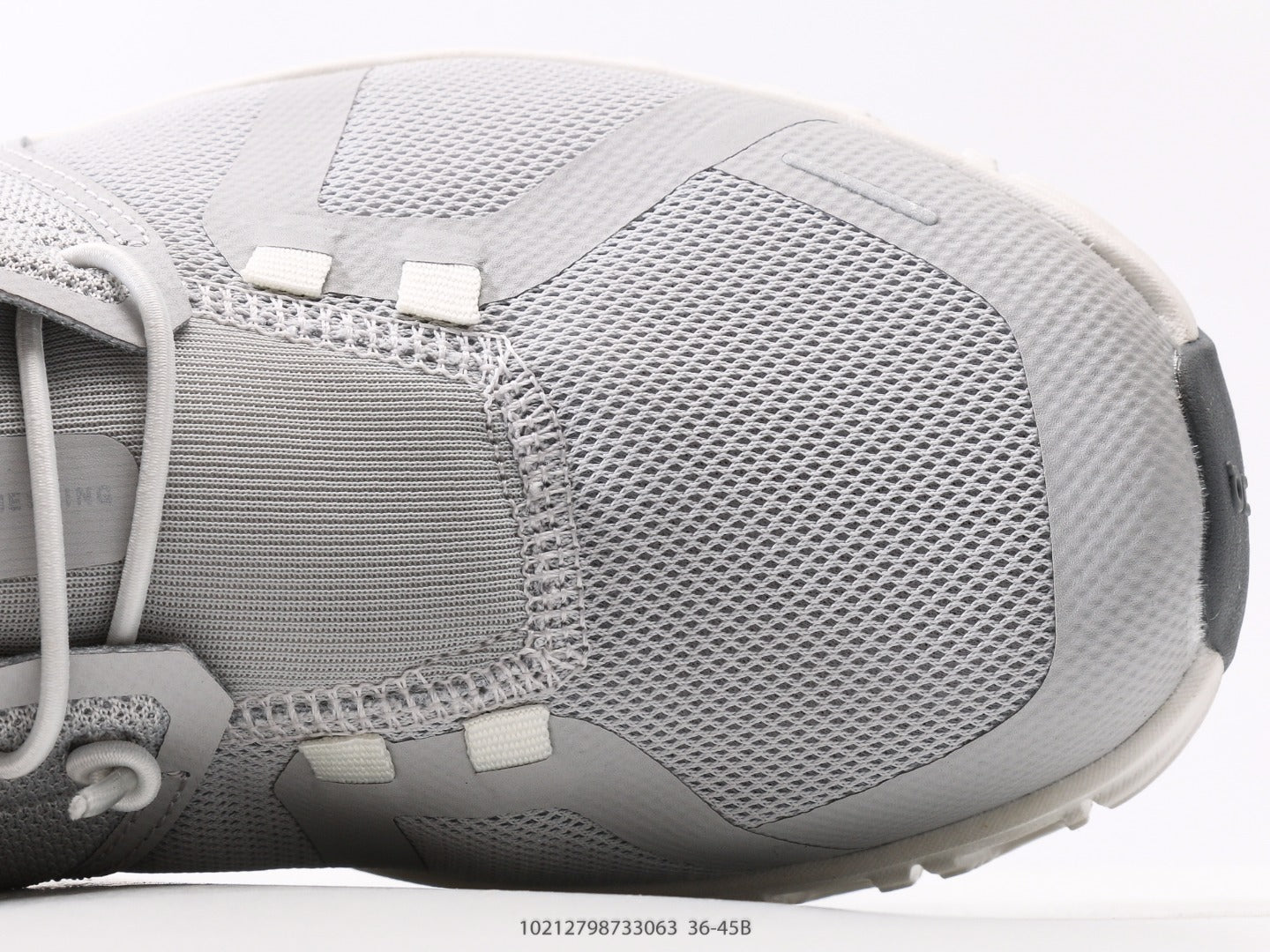 Cloud 6 Ly. Grey White