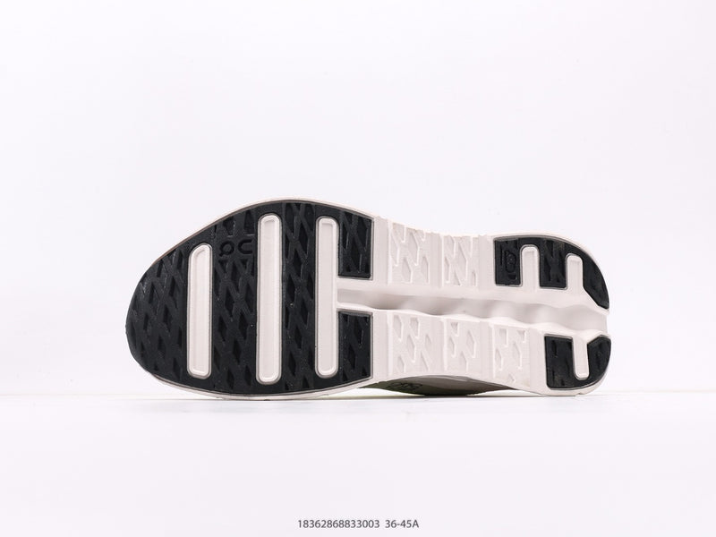 حذاء Loewe X Cloudtilt 2 أصفر أبيض