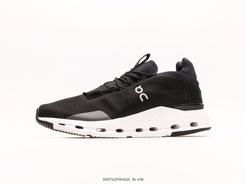 حول تشغيل Cloudnova Black White