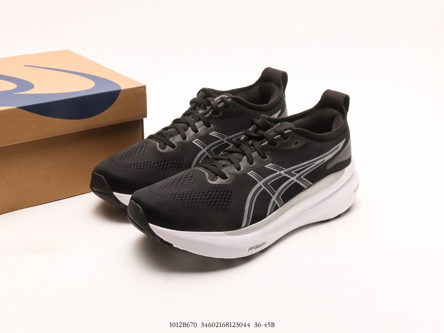 Asics GEL-Kayano 31 Black White