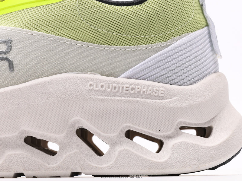 حذاء Loewe X Cloudtilt 2 أصفر أبيض
