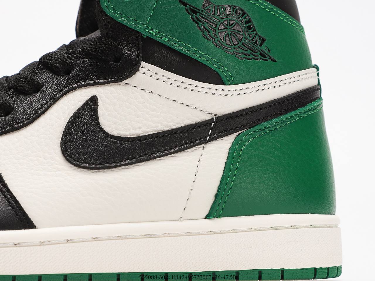 Jordan 1 Retro High OG Pine Green Black