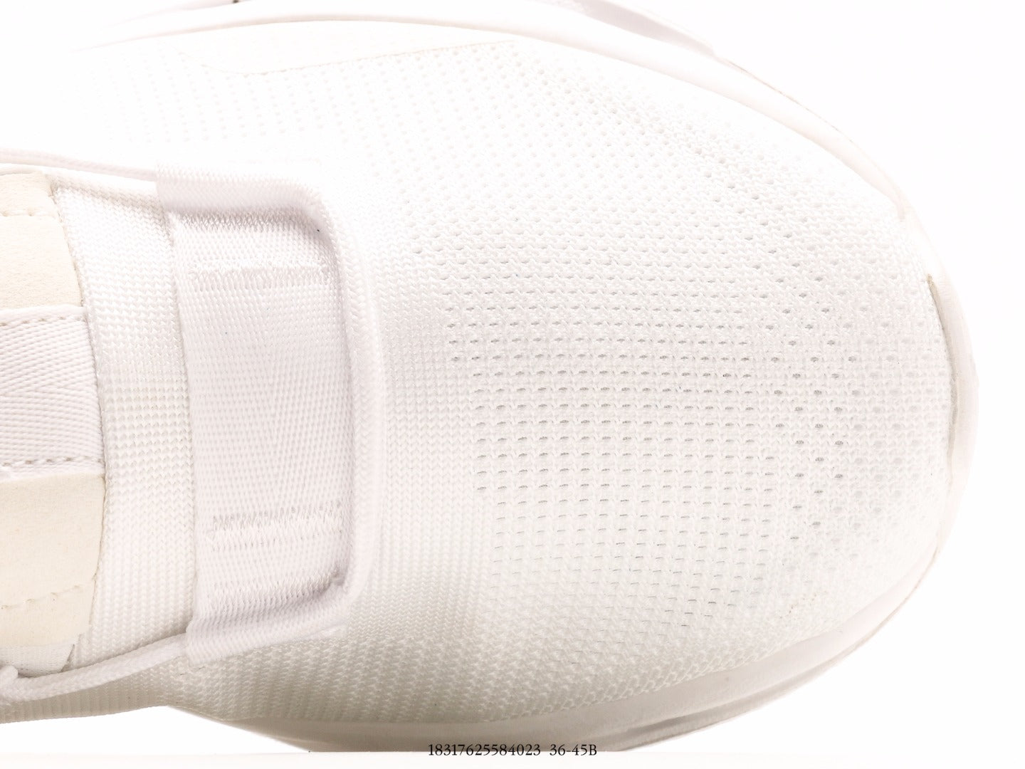 حول تشغيل Cloudnova White