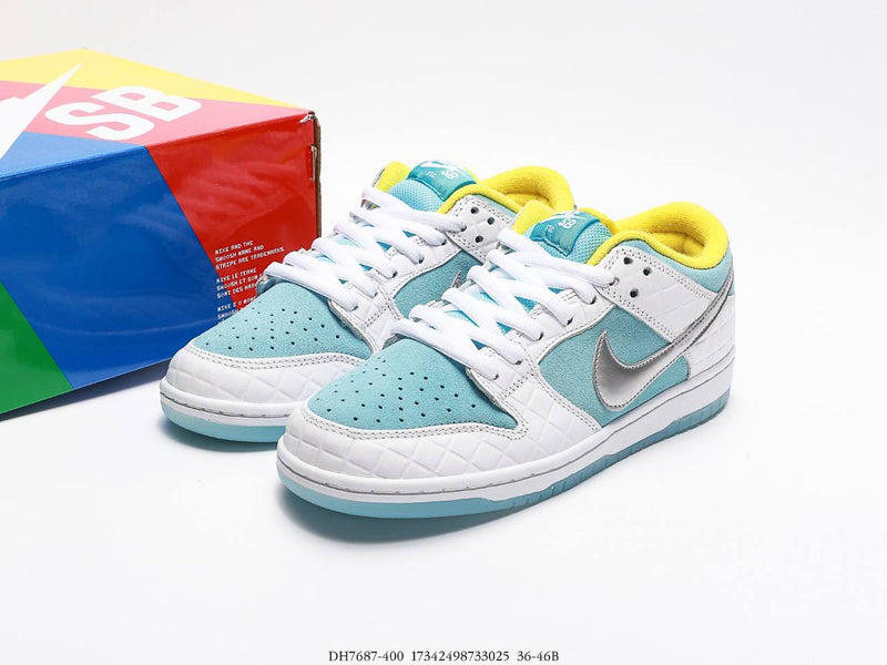 Nike Dunk FTC