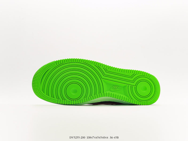 حذاء Nike Aor Force 1 Low SP متعدد الألوان وردي اللون