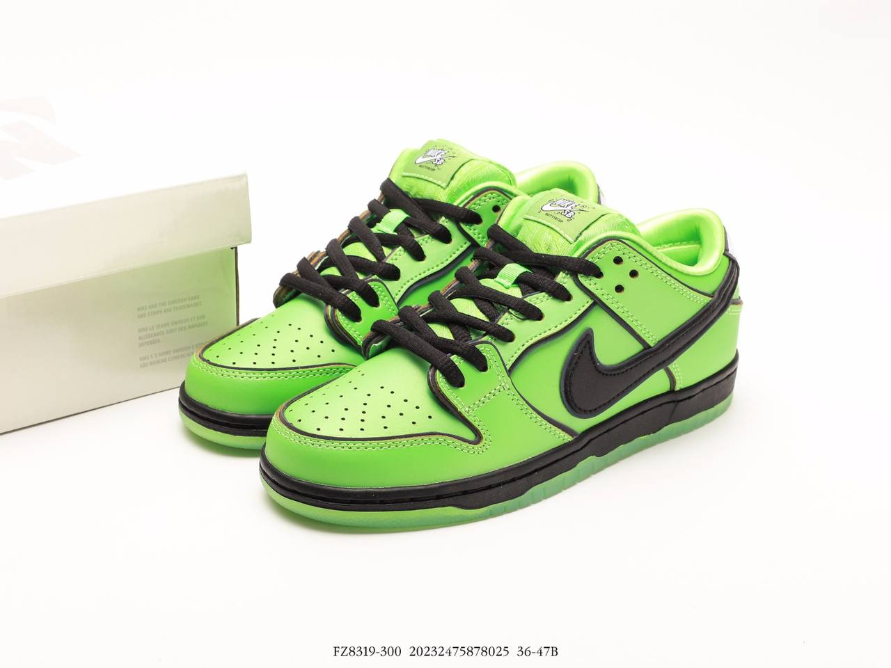 Nike SB Dunk Low The Powerpuff Girls Buttercup