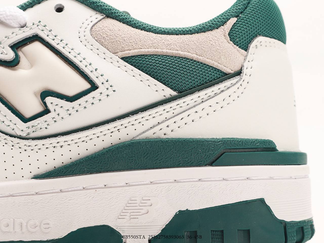 New Balance 550 Amie Leon Dore White Green